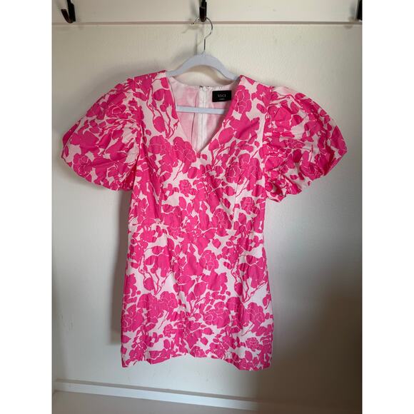 NWOT VICI Floral Mini Dress Pink Size Large‎ Cocktail Shower Puff Sleeve - Picture 4 of 10